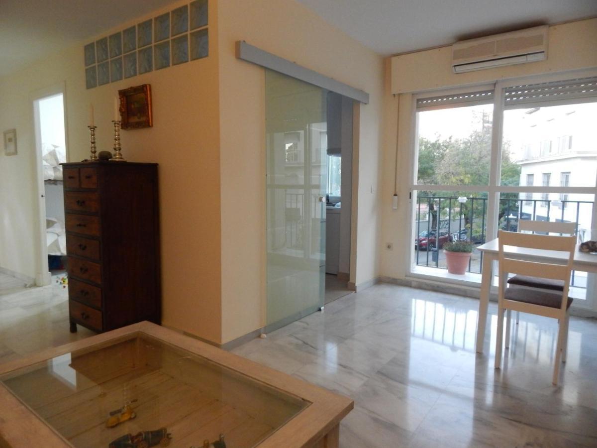 Apartamento Wifi Plaza Del Caballo Jerez de la Frontera Luaran gambar